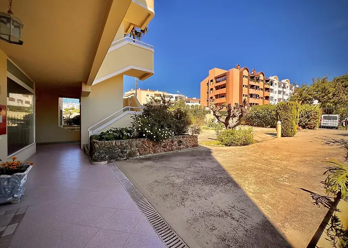 Albufeira Marina Sol With Pool By Homing