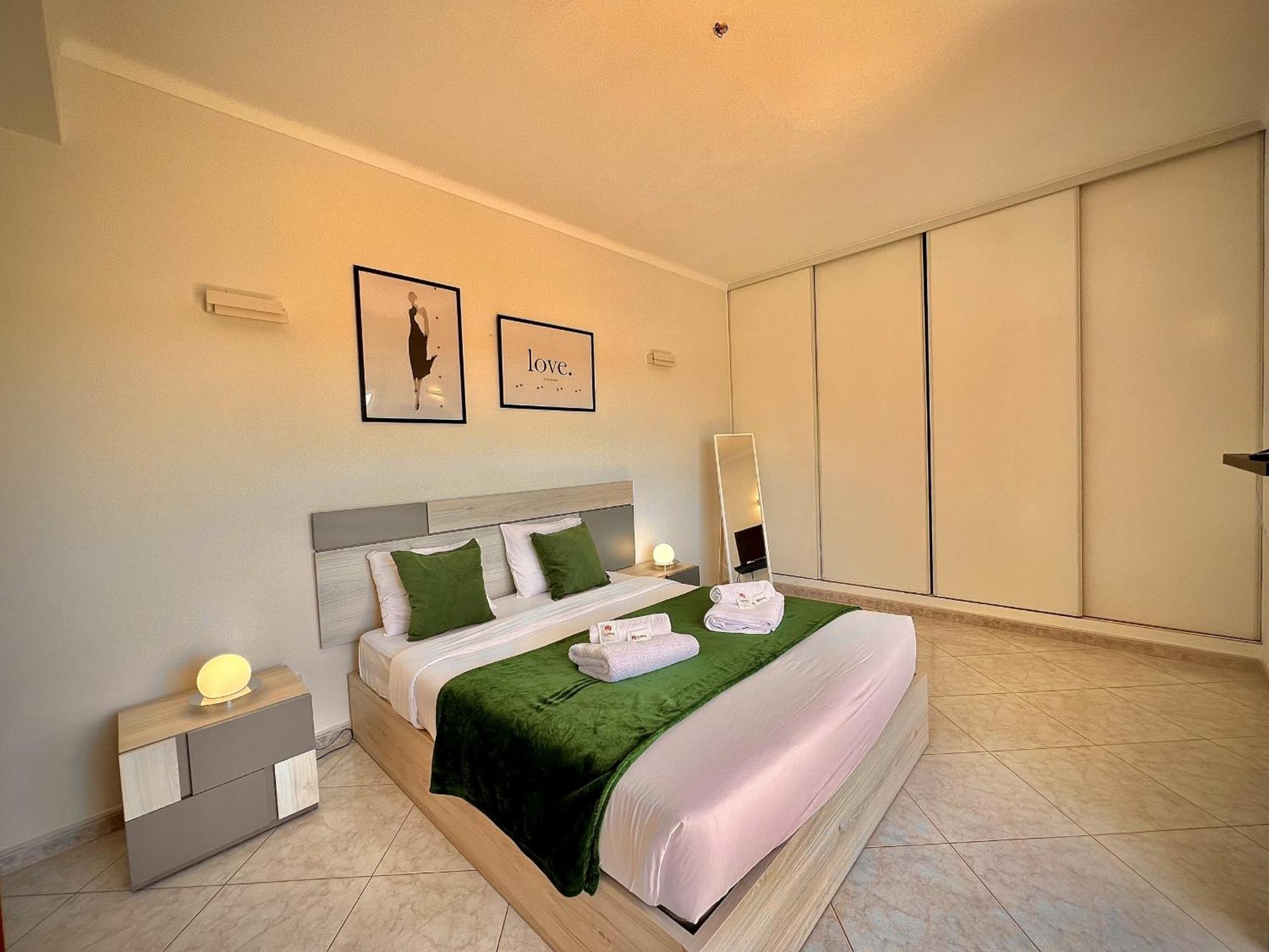Apartment Marina Sol With Pool By Homing *